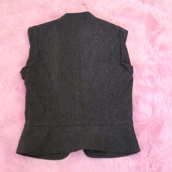 Wool Vest - Picture 2 of 3